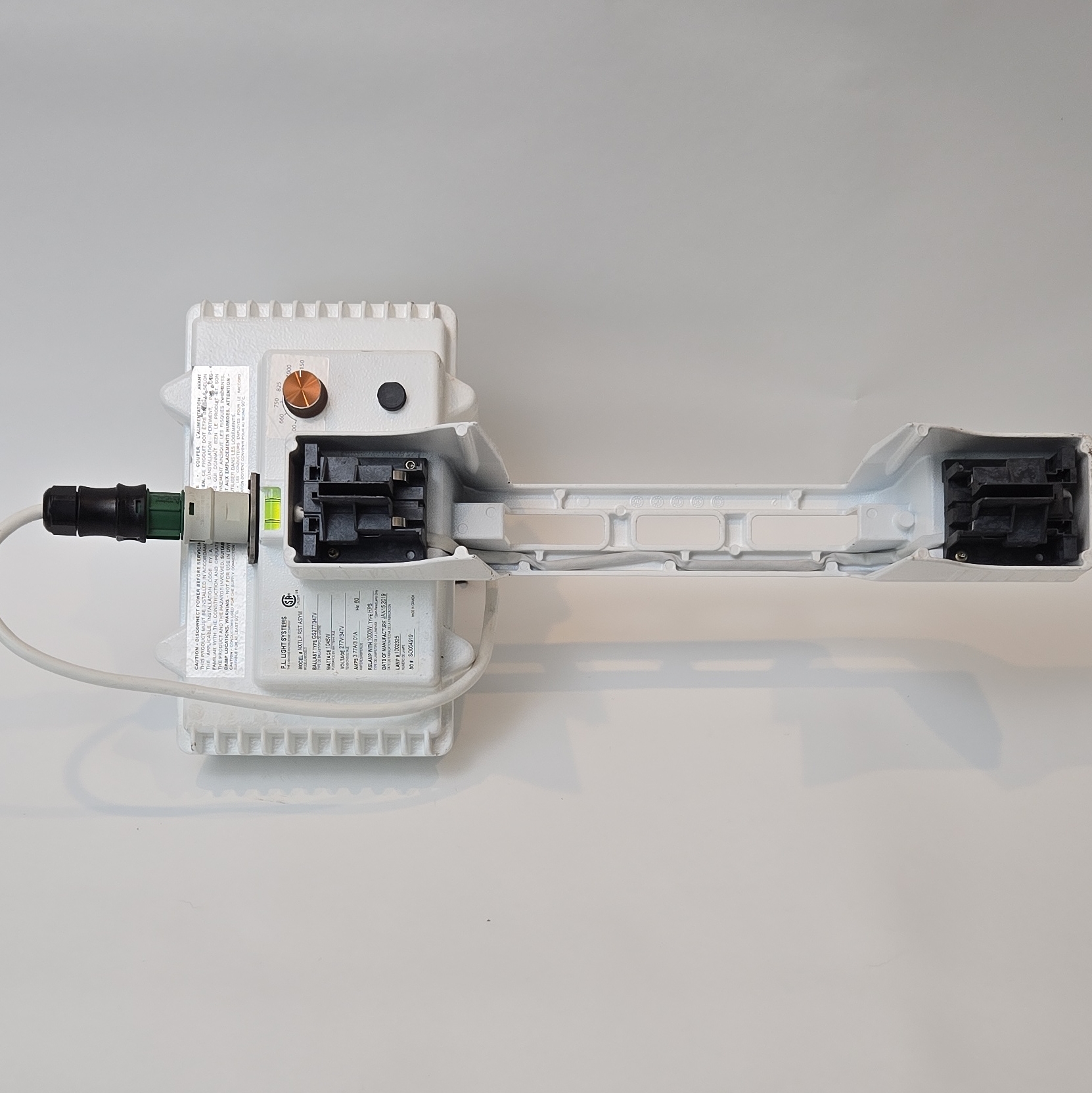 P.L. Light Systems NXTLp RST ASYM GS277/347V 1045W HPS Dimmable Ballast