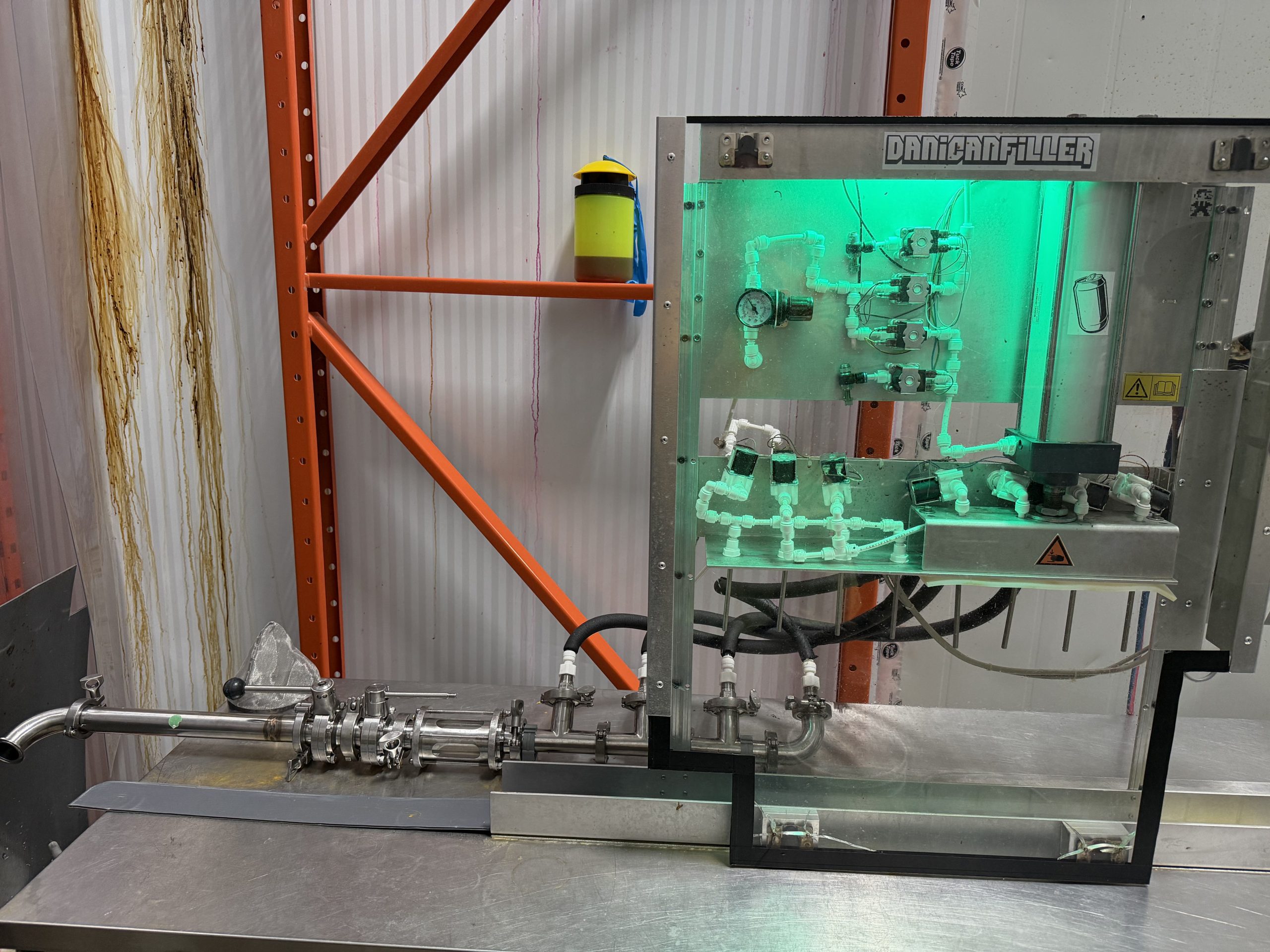 daniCanFiller Model 3 | 4-Head Semi-Automatic Counter Pressure Can Filler