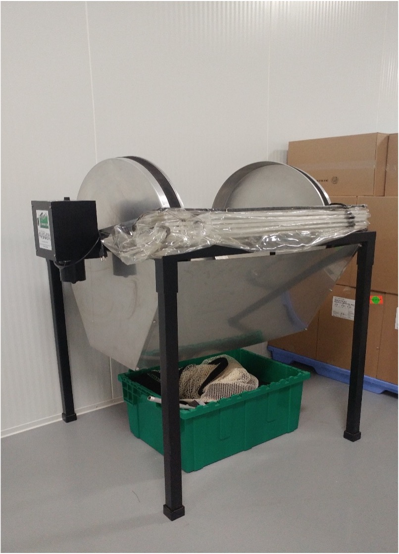Dry Bud Trimming Machine