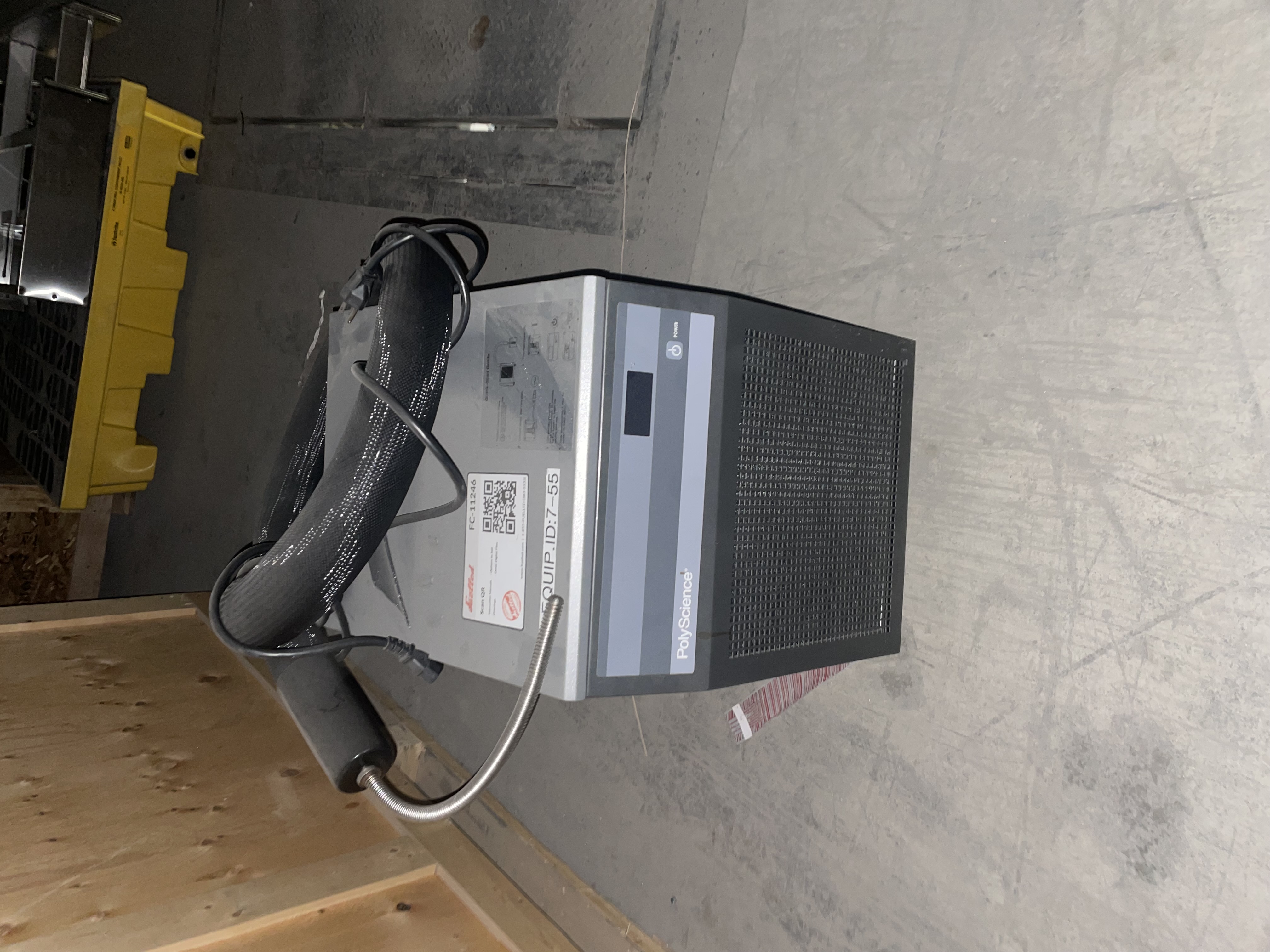 Polyscience low temperature chiller