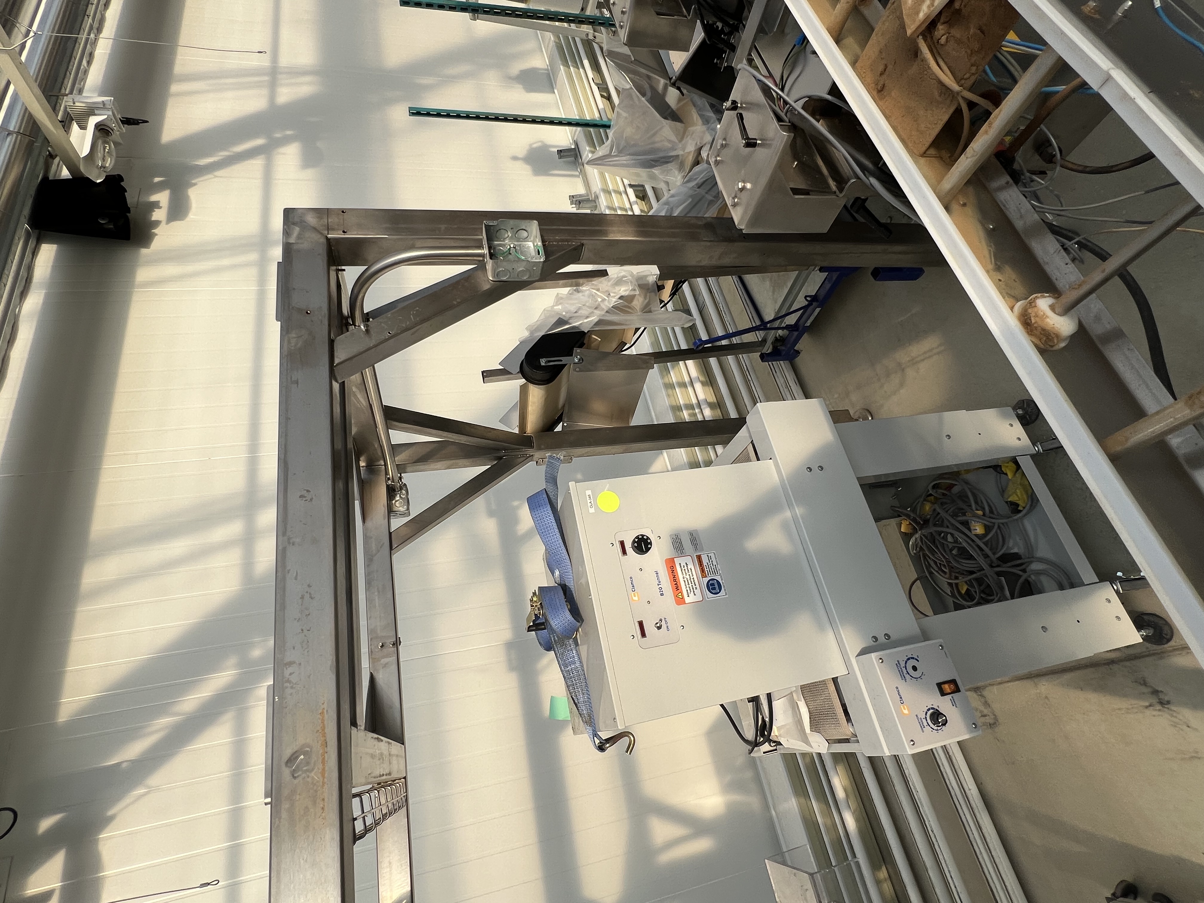 Clamco Tabletop Shrink Tunnel 820