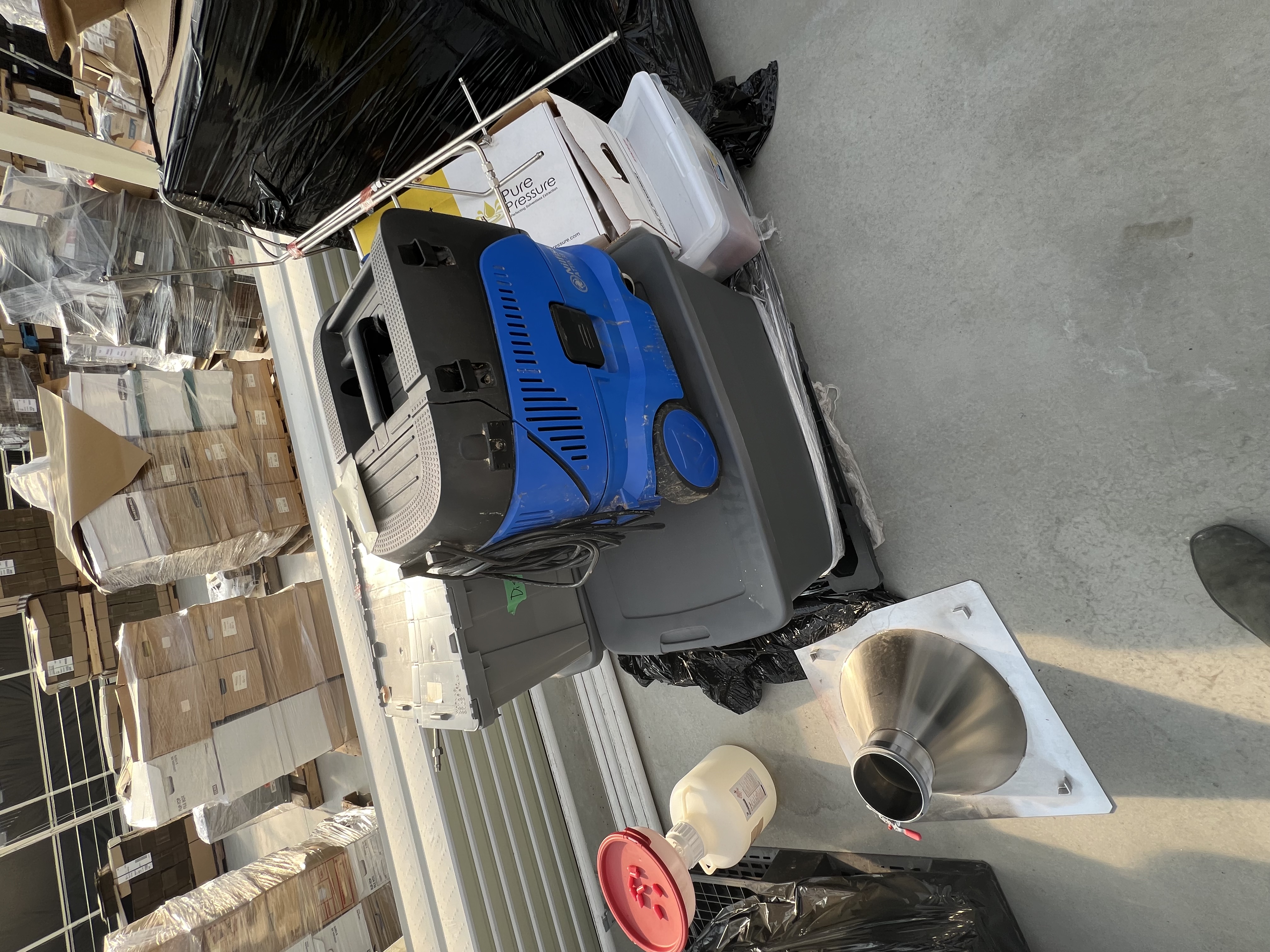 Nilfisk Wet-Dry HEPA Vacuum Attix 30