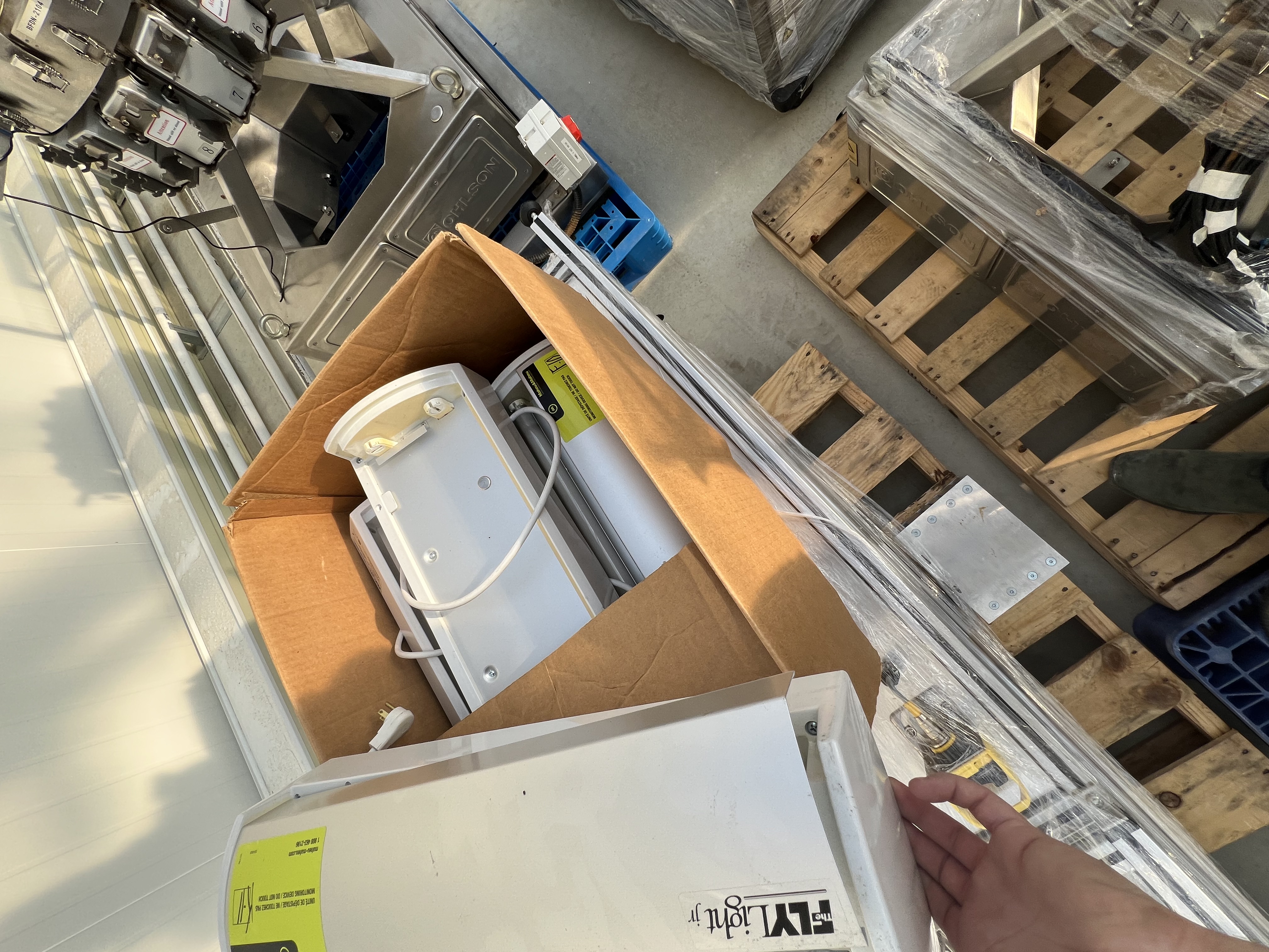 The Fly Light Junior 