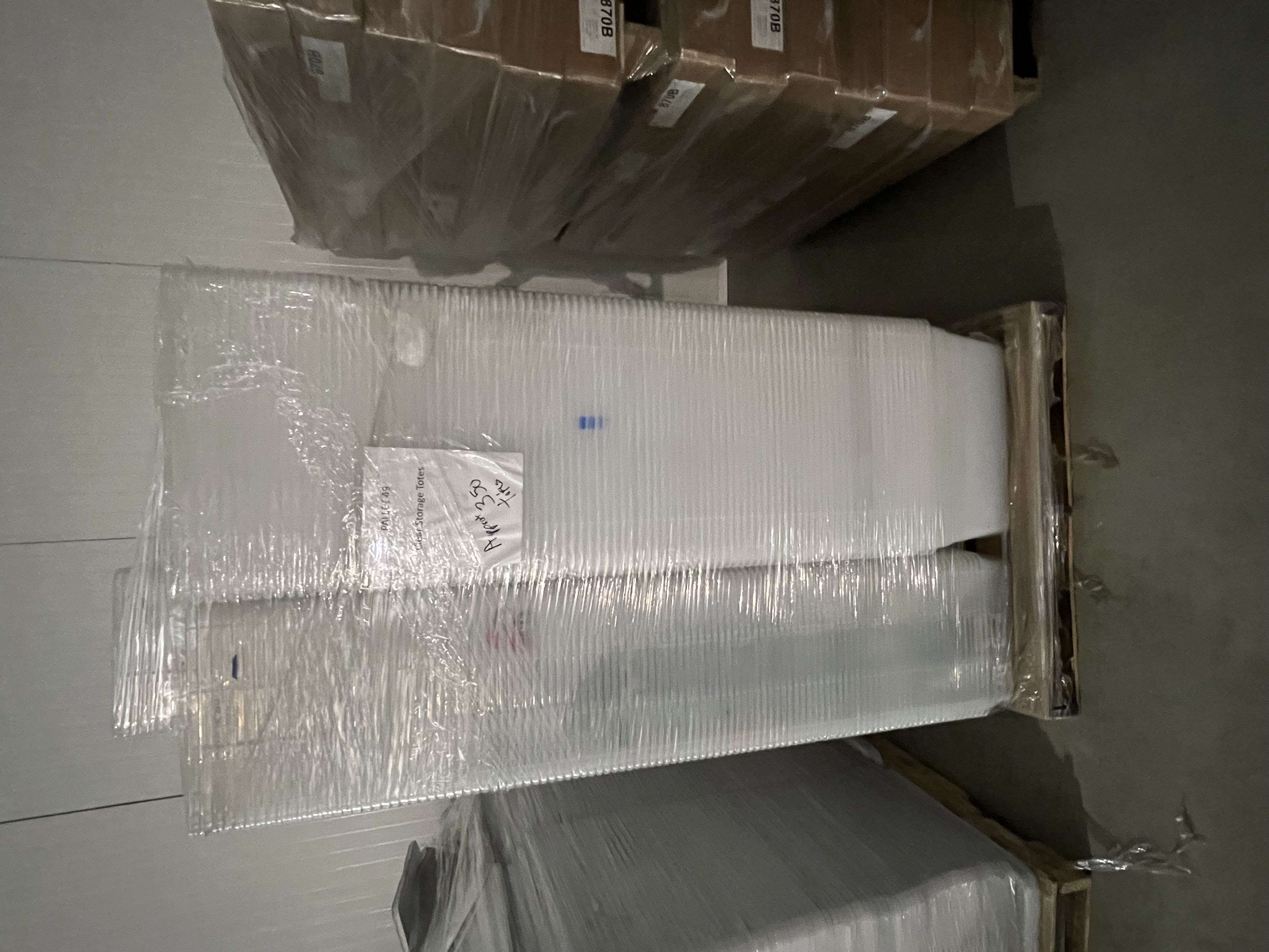 Sterlite Clear Storage Totes with Lids