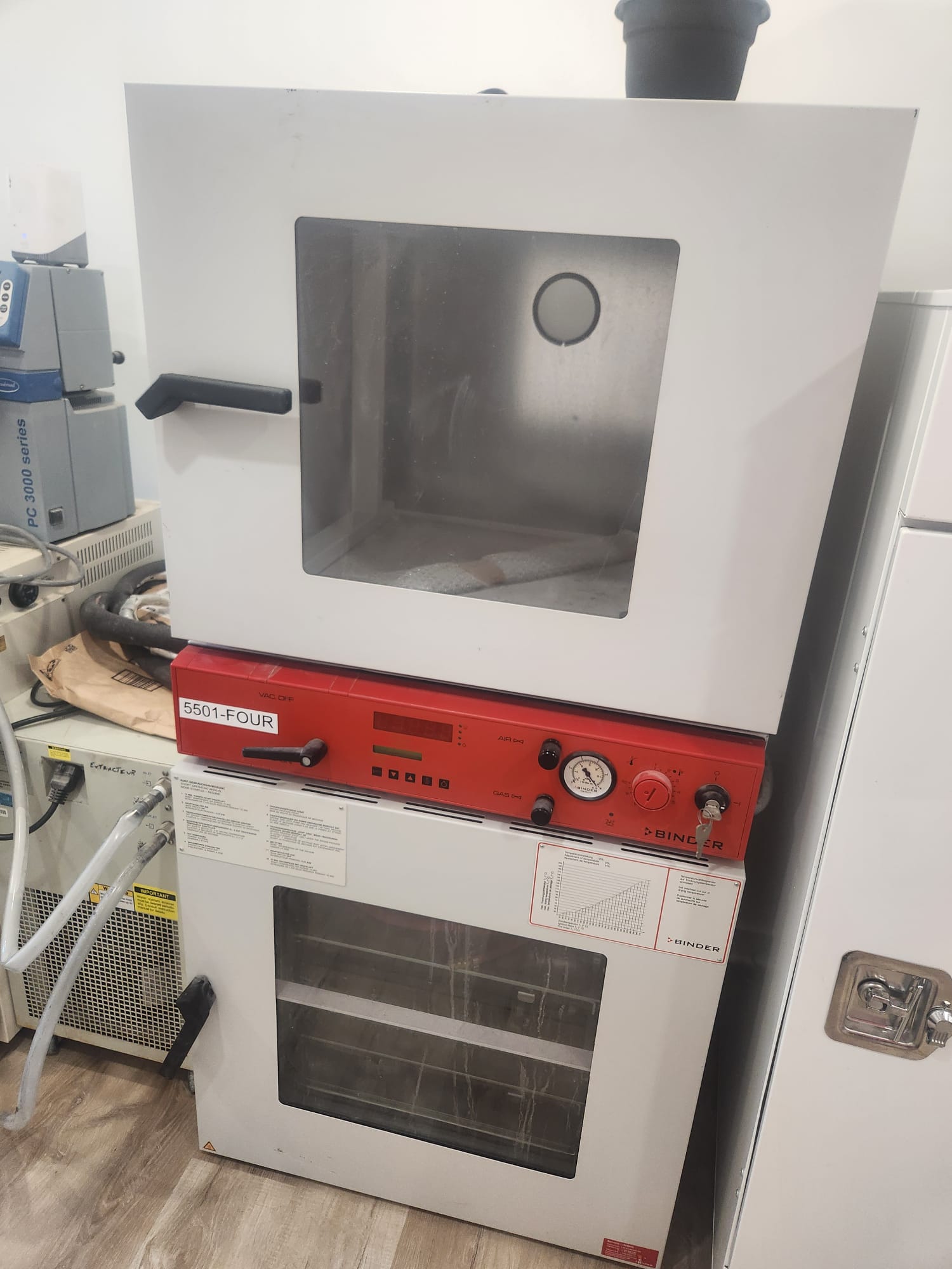 Binder Vacuum Oven VDL 115