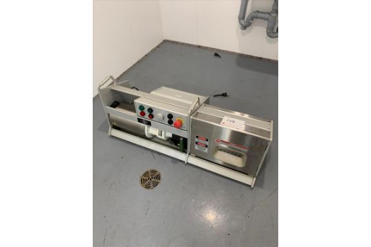 Twister B4 Bucker Hemp Debudder & Bucking Machine