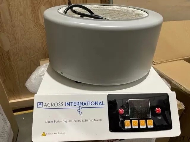 Ai DigiM 5L 300°C 1200 RPM PID Controlled Digital Heating Mantle 220V Refurb 2019 (Needs Hours)