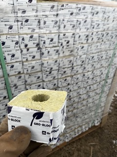 Grodan Cubes 4" x 4" x 2.6” 