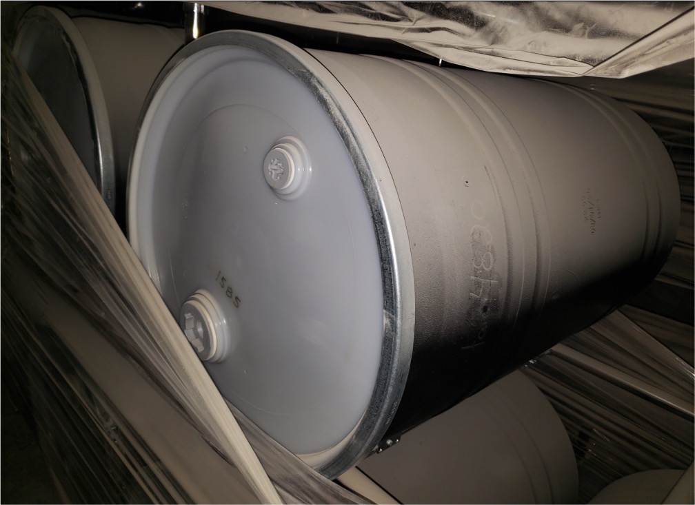 30 x Barrels / drums 