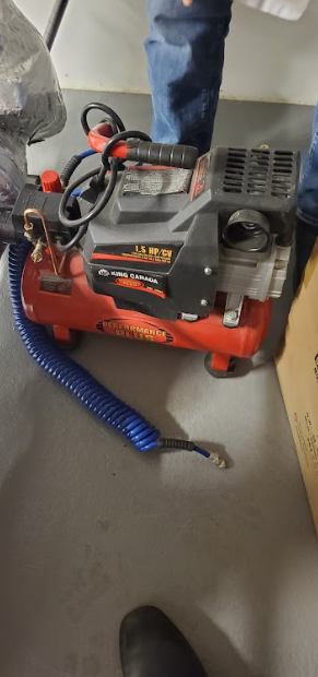 Air Compressor - 8449C King Canada