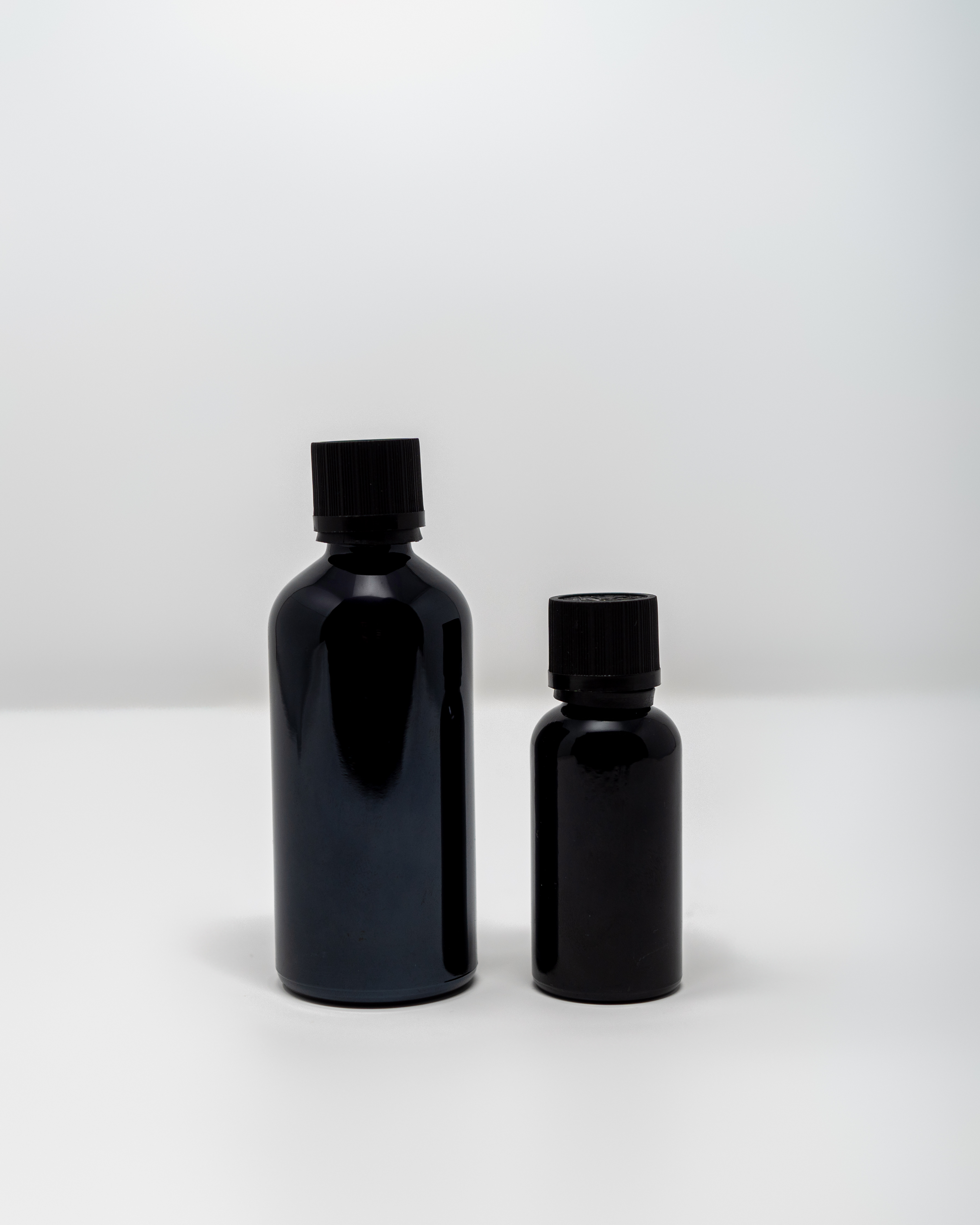 CR 100ml black glass bottles with PIBA & Syringes