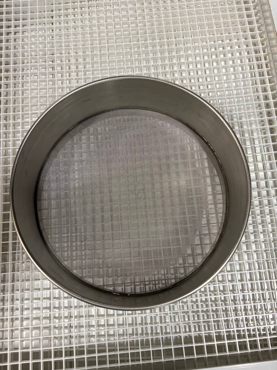 VWR Stainless Steel Sieve Kit – 165 inch / 42.5 nm – ASTM E-11