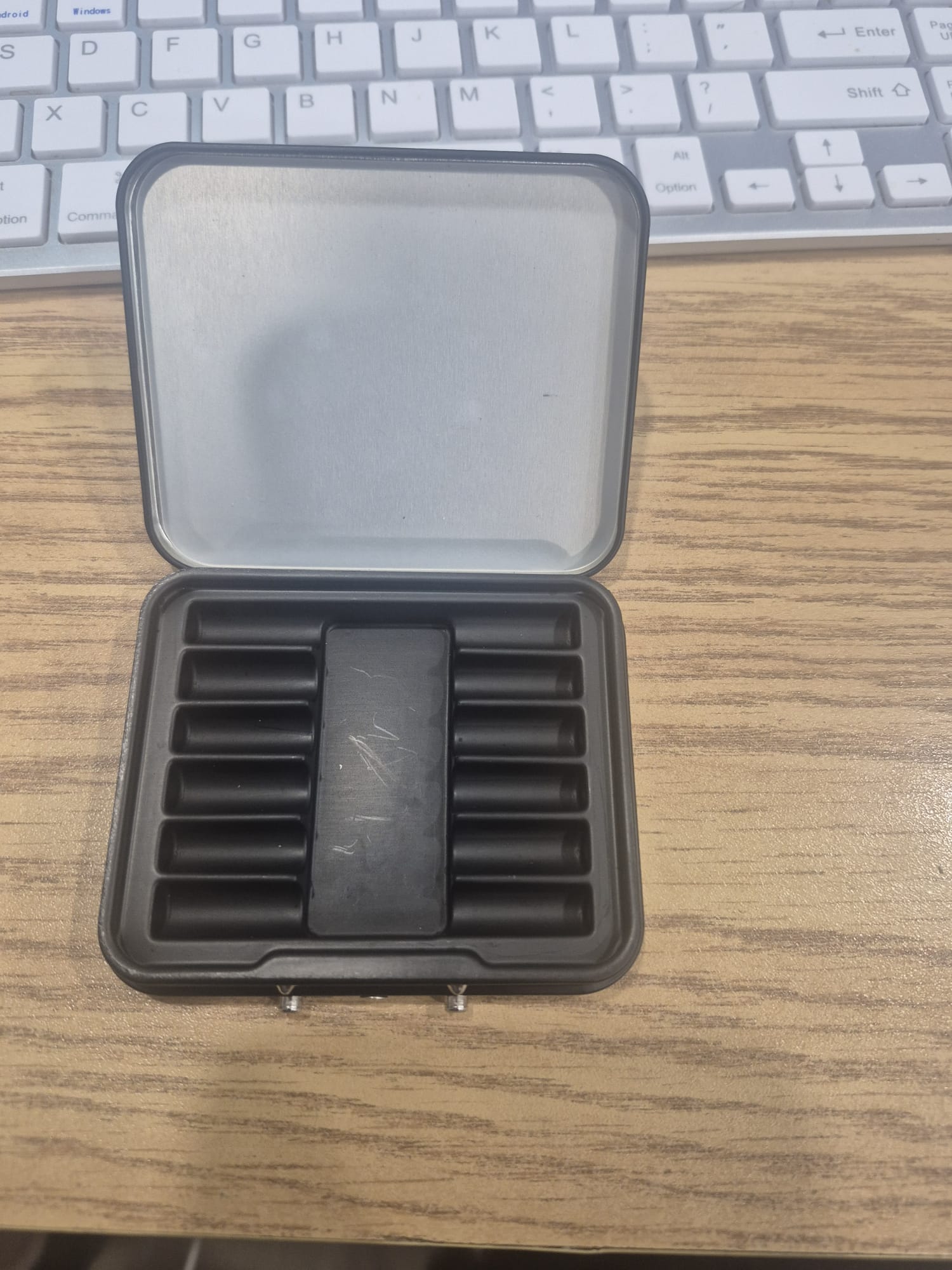 CR Premium Stainless Steel Tins