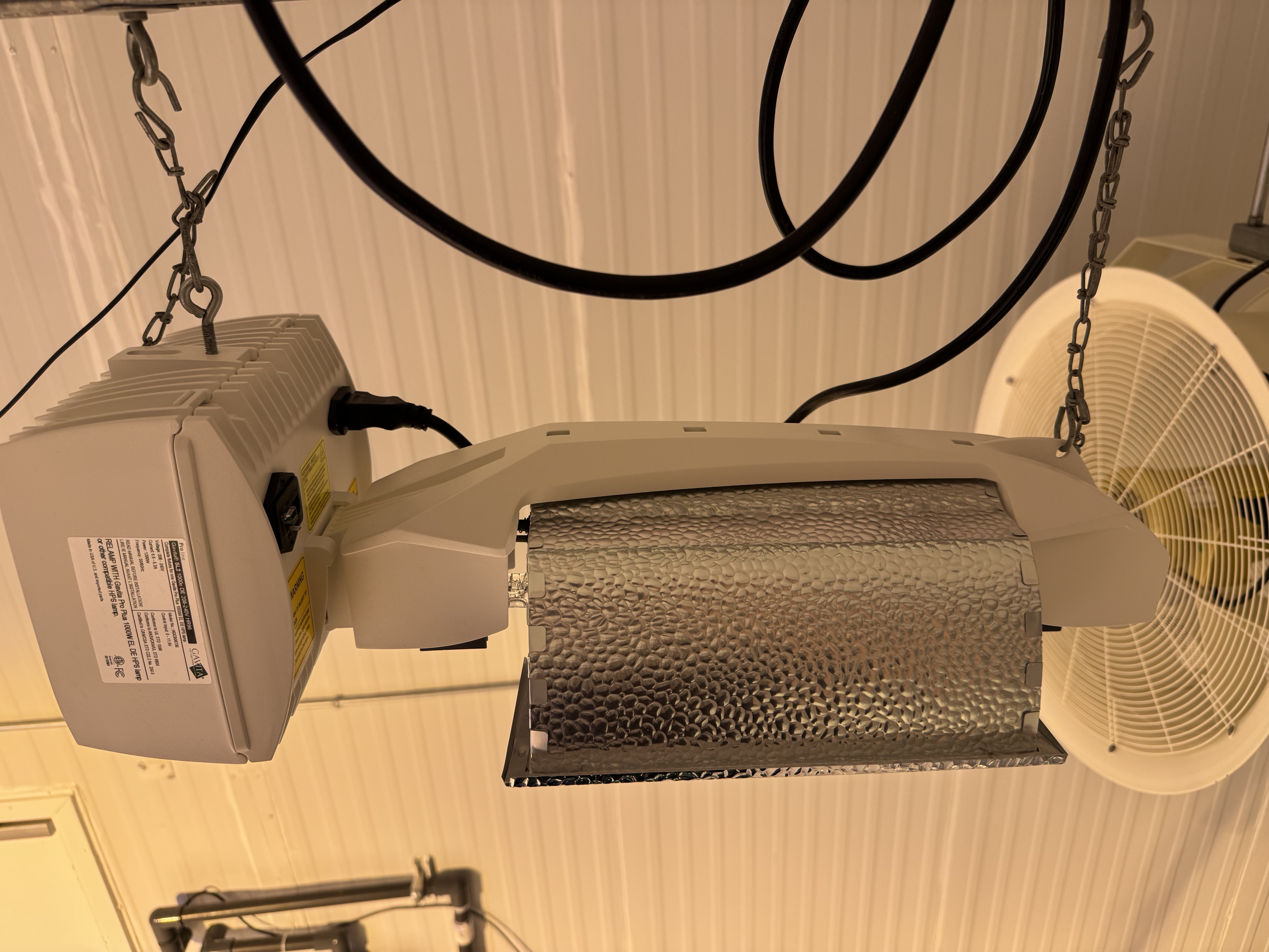 Gavita 1000W Fixtures